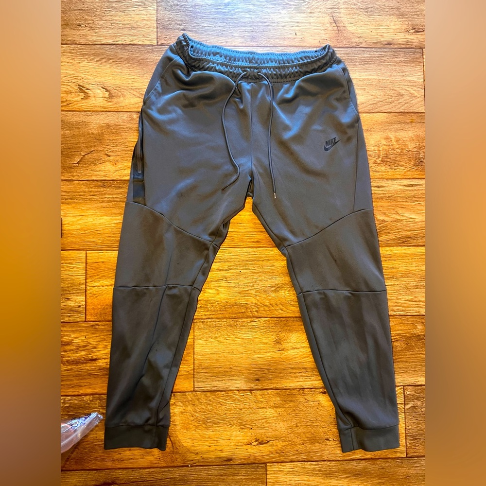 Men’s size XL- Nike Tech Sportswear Gray Icon Joggers